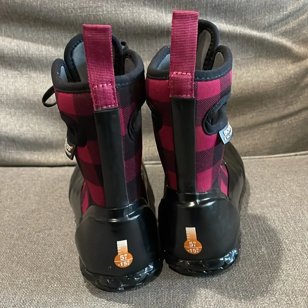Bogs Buffalo Print Black Red Plaid Sydney Lace Winter Boots